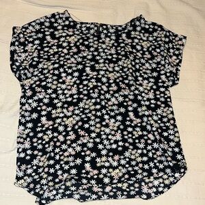 womens daisy blouse!
